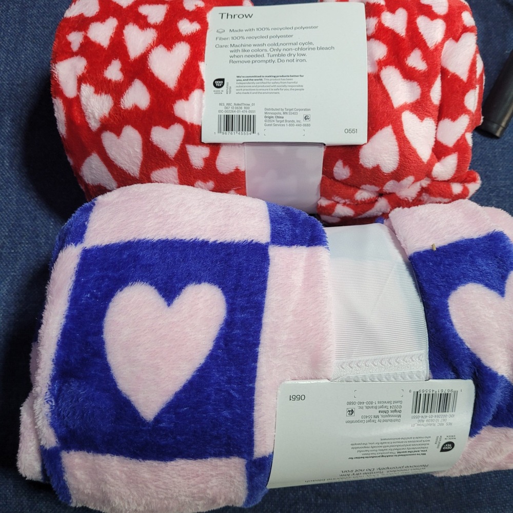 Lot Of 2 Room Essentials Red Heart White Pink Blue Cozy Fleece  Blanket 50x60
